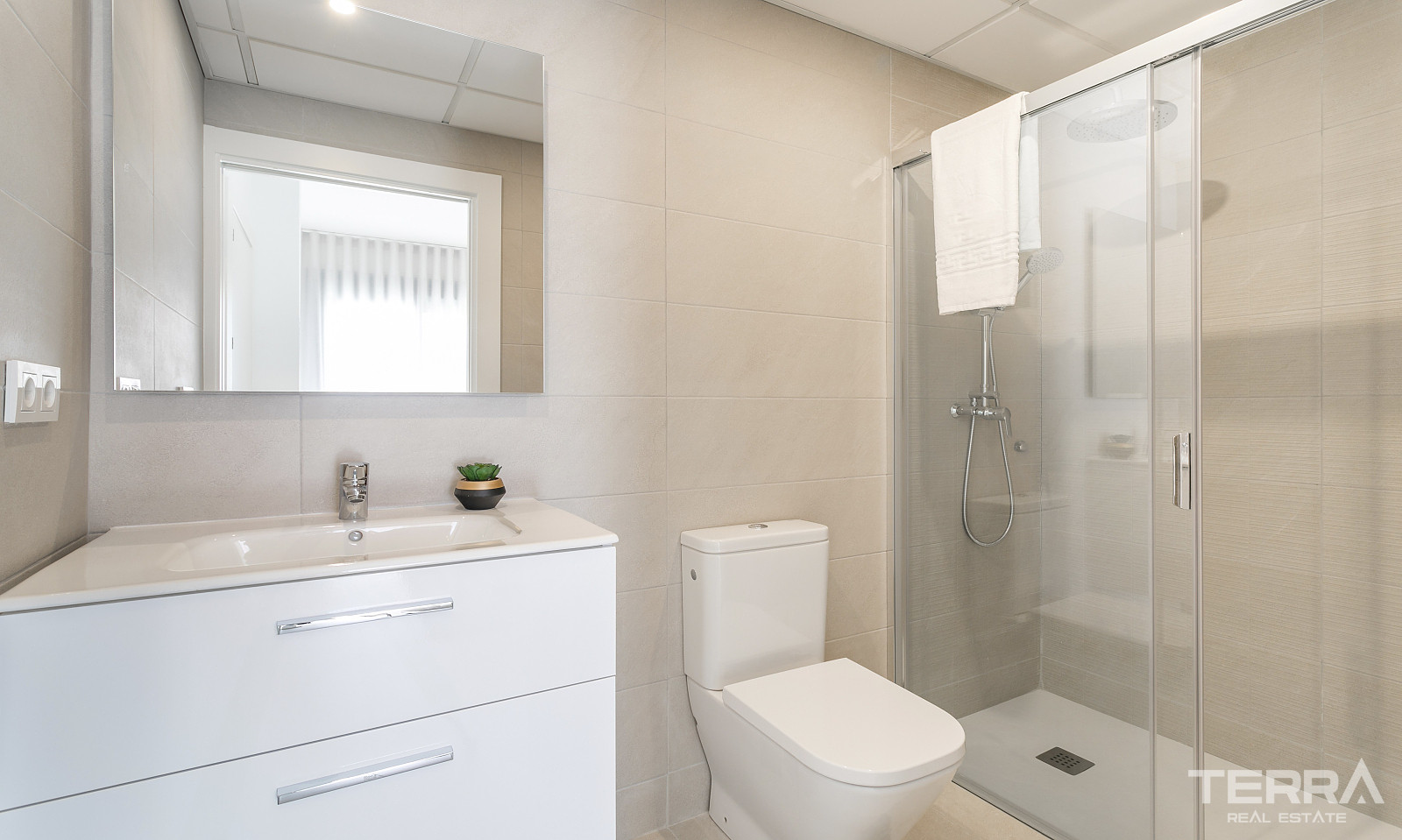 Apartments for Sale in Torrevieja, Costa Blanca, Spain - 121644