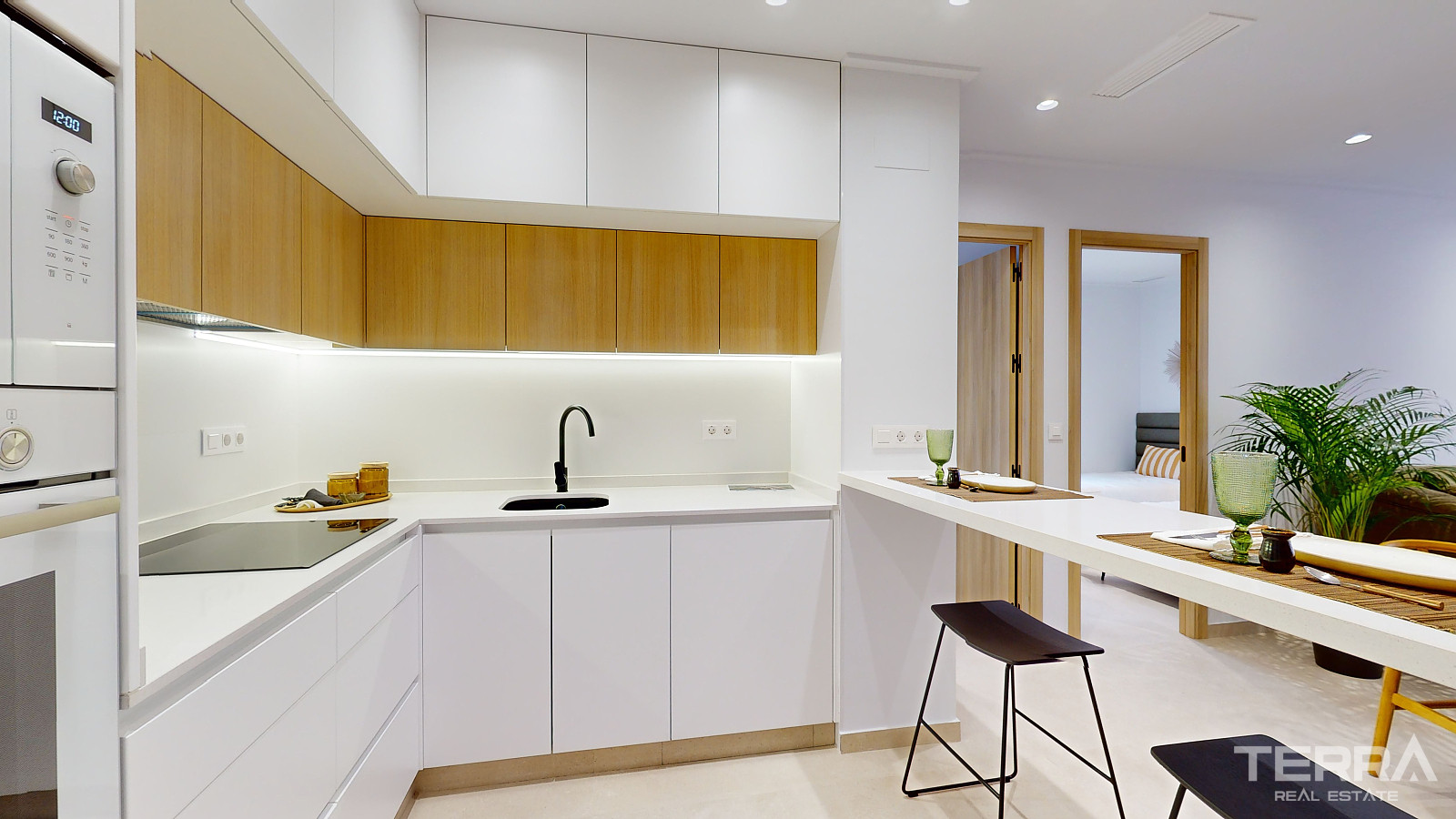 Luxury Apartments for Sale in El Raso, Costa Blanca, Spain - 121940