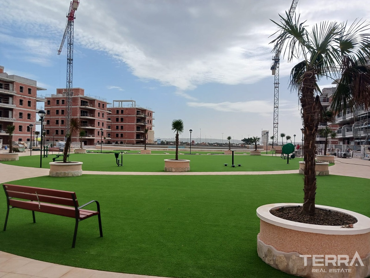 Luxury Apartments for Sale in El Raso, Costa Blanca, Spain - 121986
