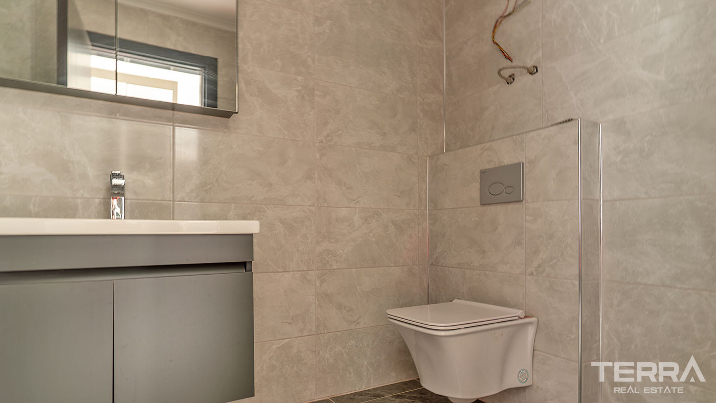 Sea View Apartment for Sale in Mahmutlar, Alanya, Turkey - 122825