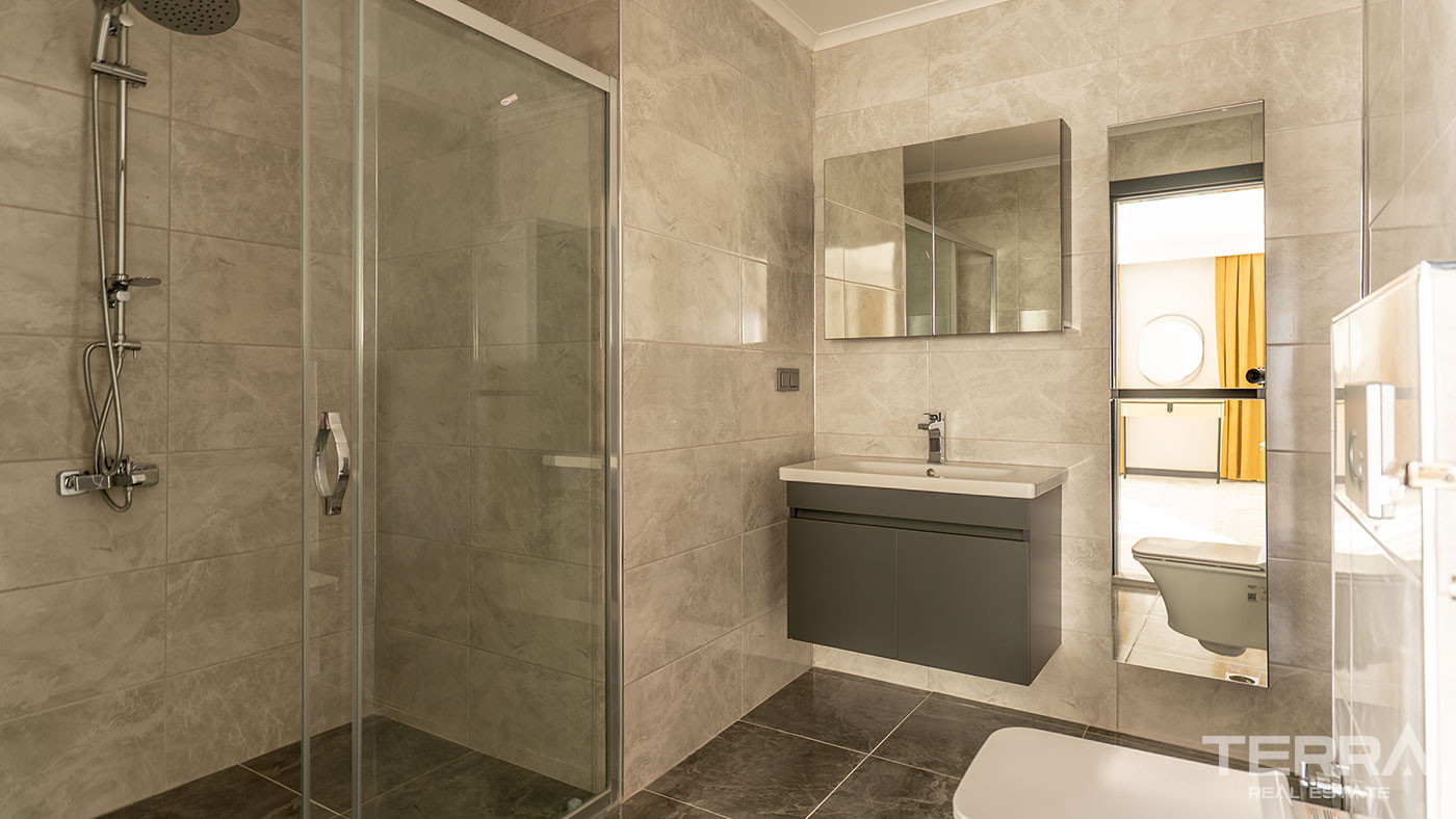 Sea View Apartment for Sale in Mahmutlar, Alanya, Turkey - 122830