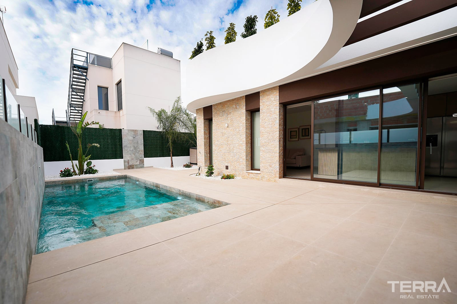Villas for Sale in Los Montesinos, Costa Blanca, Spain - 123058