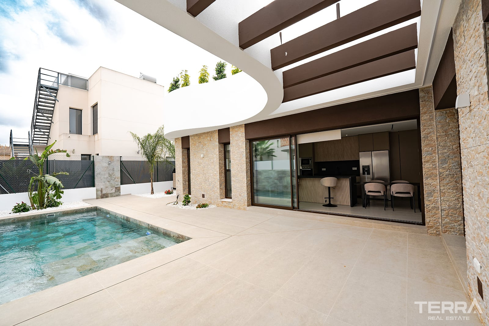 Villas for Sale in Los Montesinos, Costa Blanca, Spain - 123059