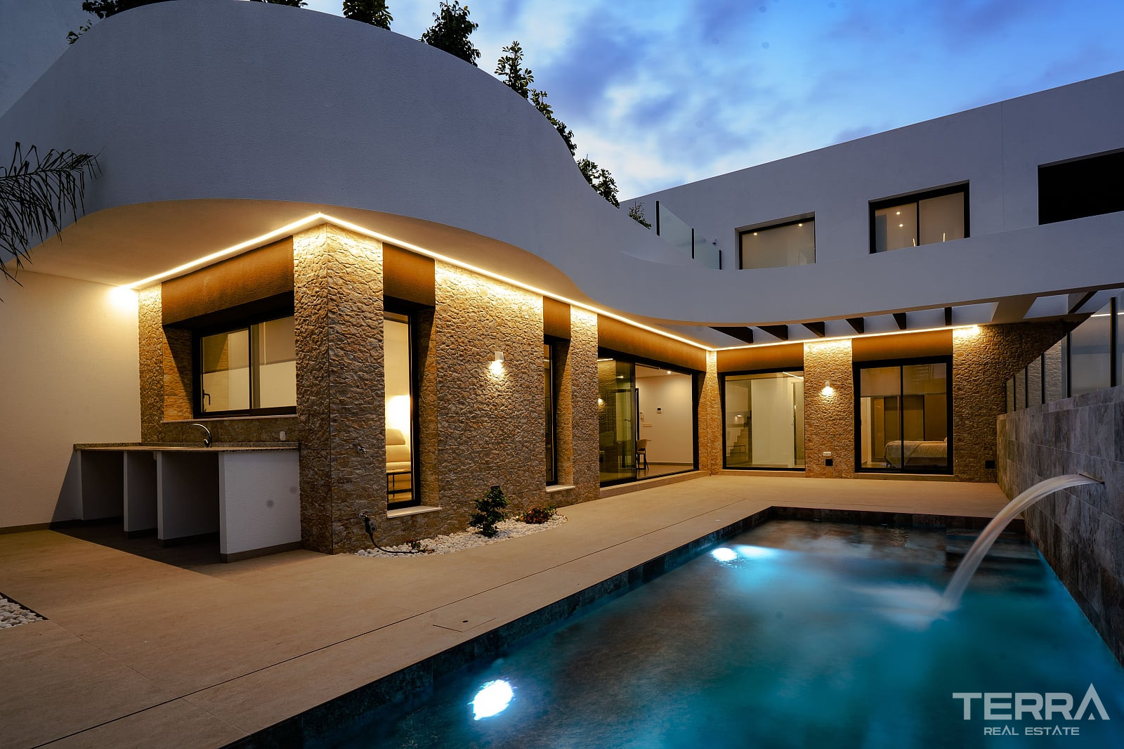 Villas for Sale in Los Montesinos, Costa Blanca, Spain - 123063