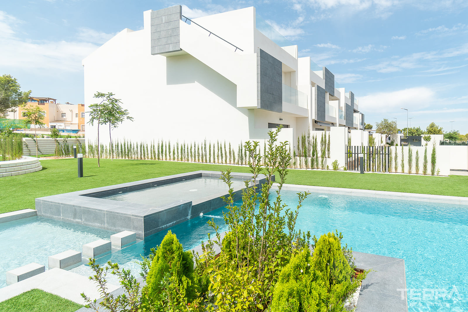 Apartments for Sale in Torrevieja, Costa Blanca, Spain - 123240