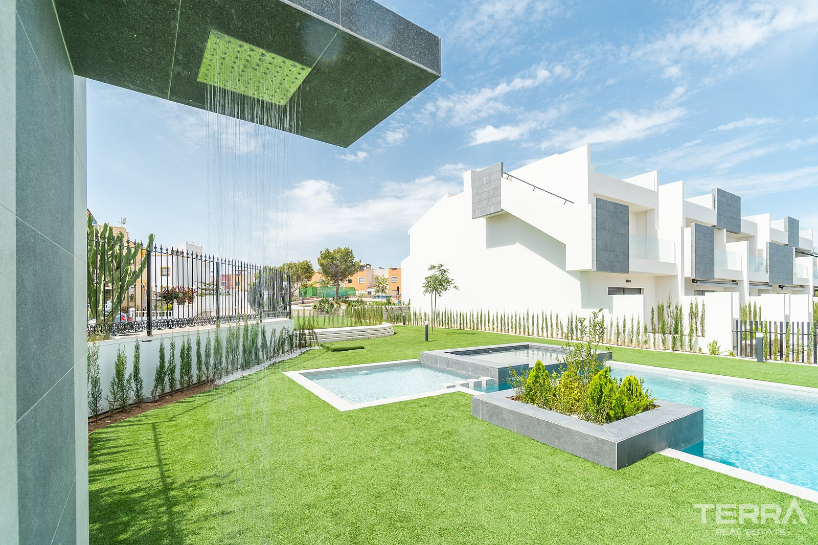 Apartments for Sale in Torrevieja, Costa Blanca, Spain - 123243