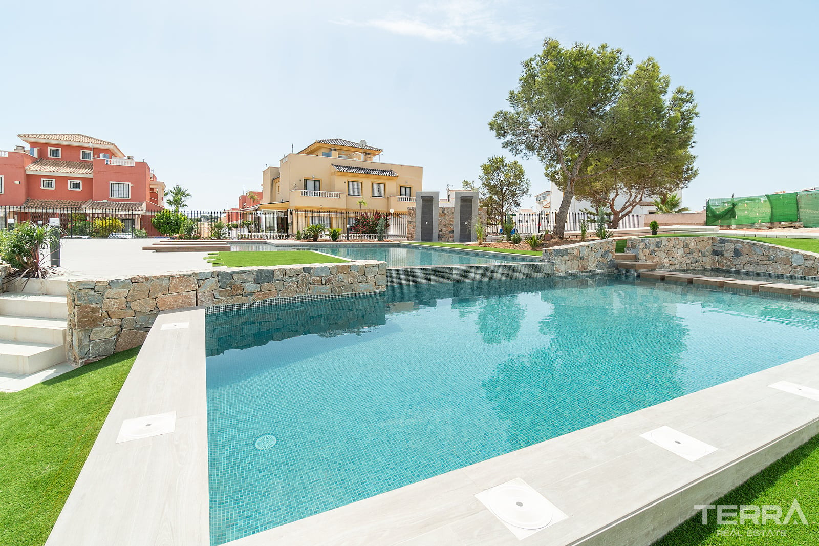 Apartments for Sale in Torrevieja, Costa Blanca, Spain - 123247