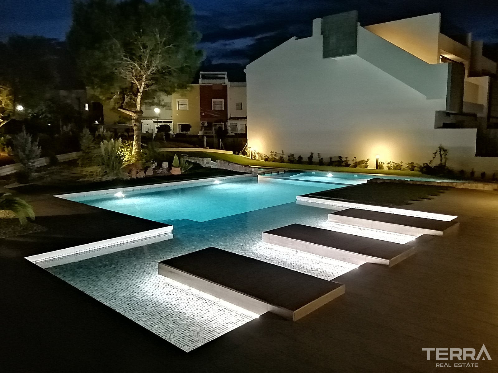 Apartments for Sale in Torrevieja, Costa Blanca, Spain - 123251