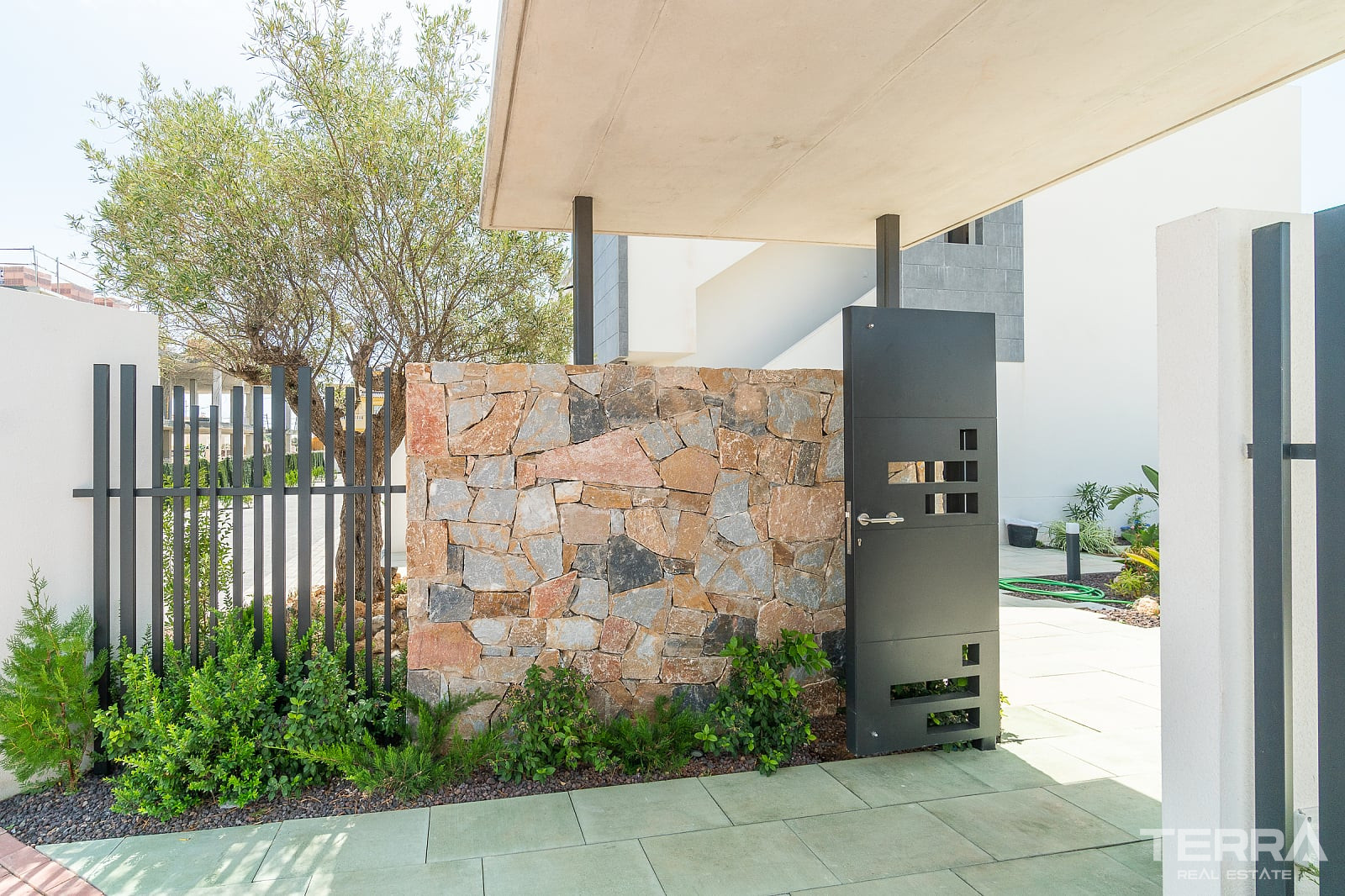 Apartments for Sale in Torrevieja, Costa Blanca, Spain - 123258