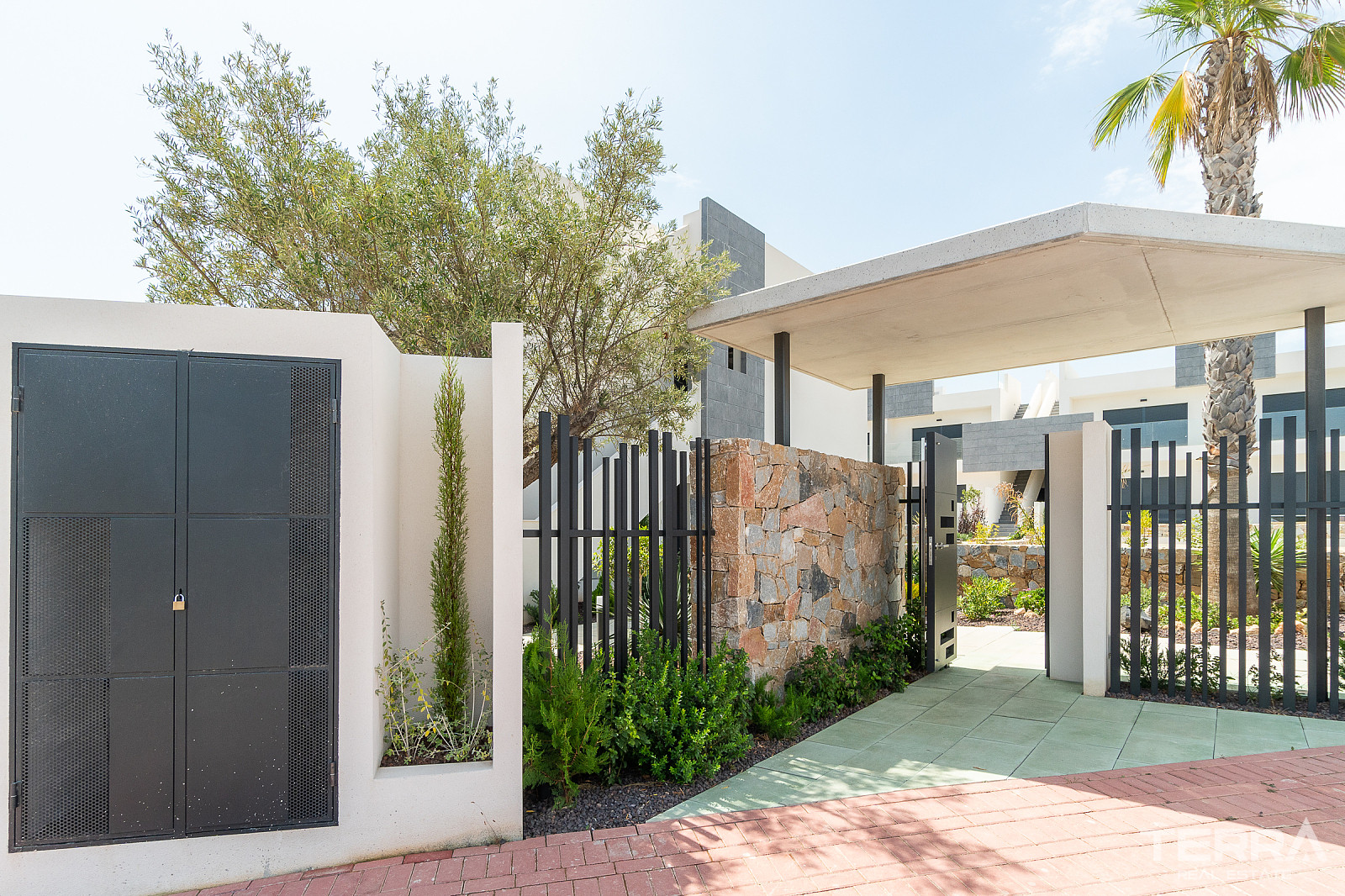 Apartments for Sale in Torrevieja, Costa Blanca, Spain - 123260