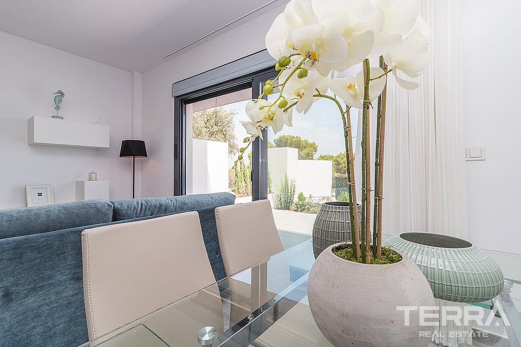 Apartments for Sale in Torrevieja, Costa Blanca, Spain - 123271