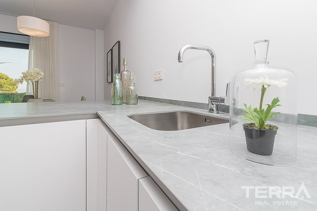 Apartments for Sale in Torrevieja, Costa Blanca, Spain - 123276