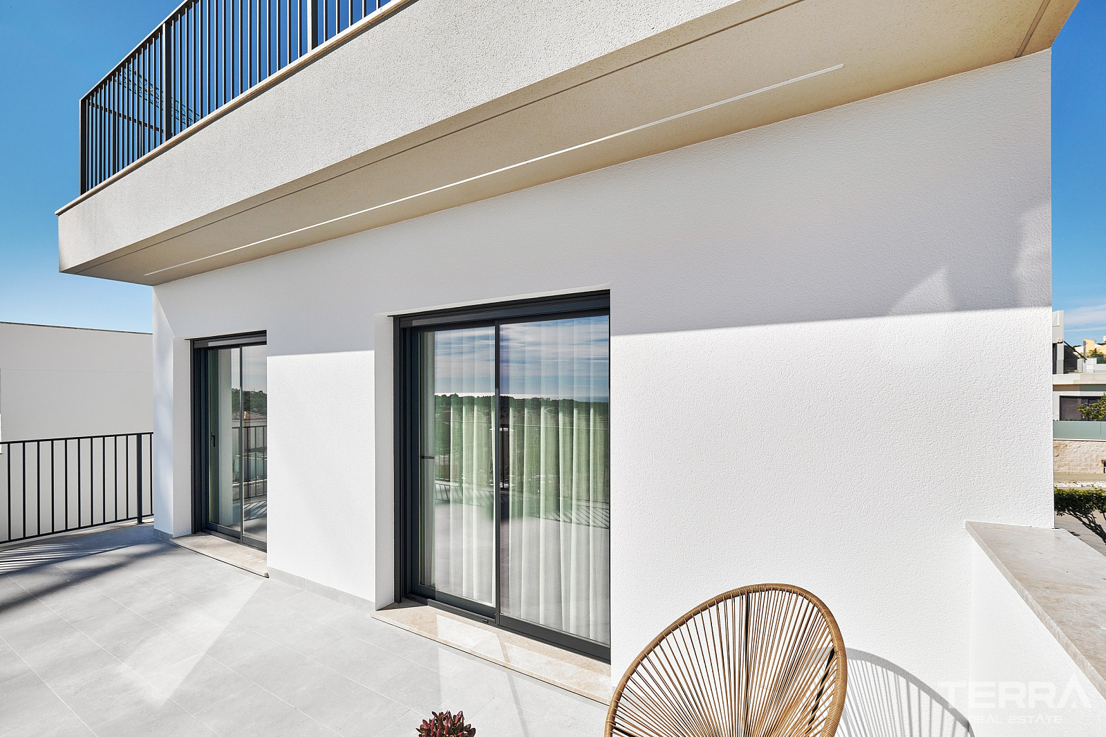 Detached Villas for Sale in San Miguel de Salinas, Costa Blanca, Spain - 123588