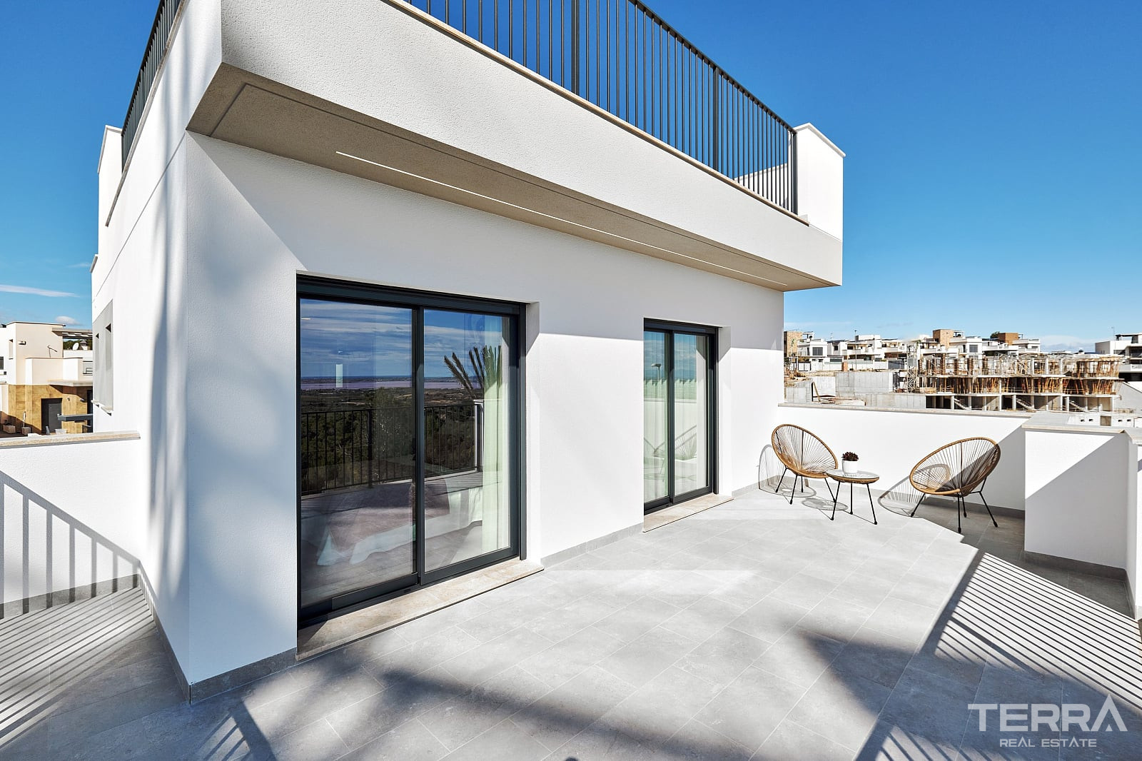 Detached Villas for Sale in San Miguel de Salinas, Costa Blanca, Spain - 123589