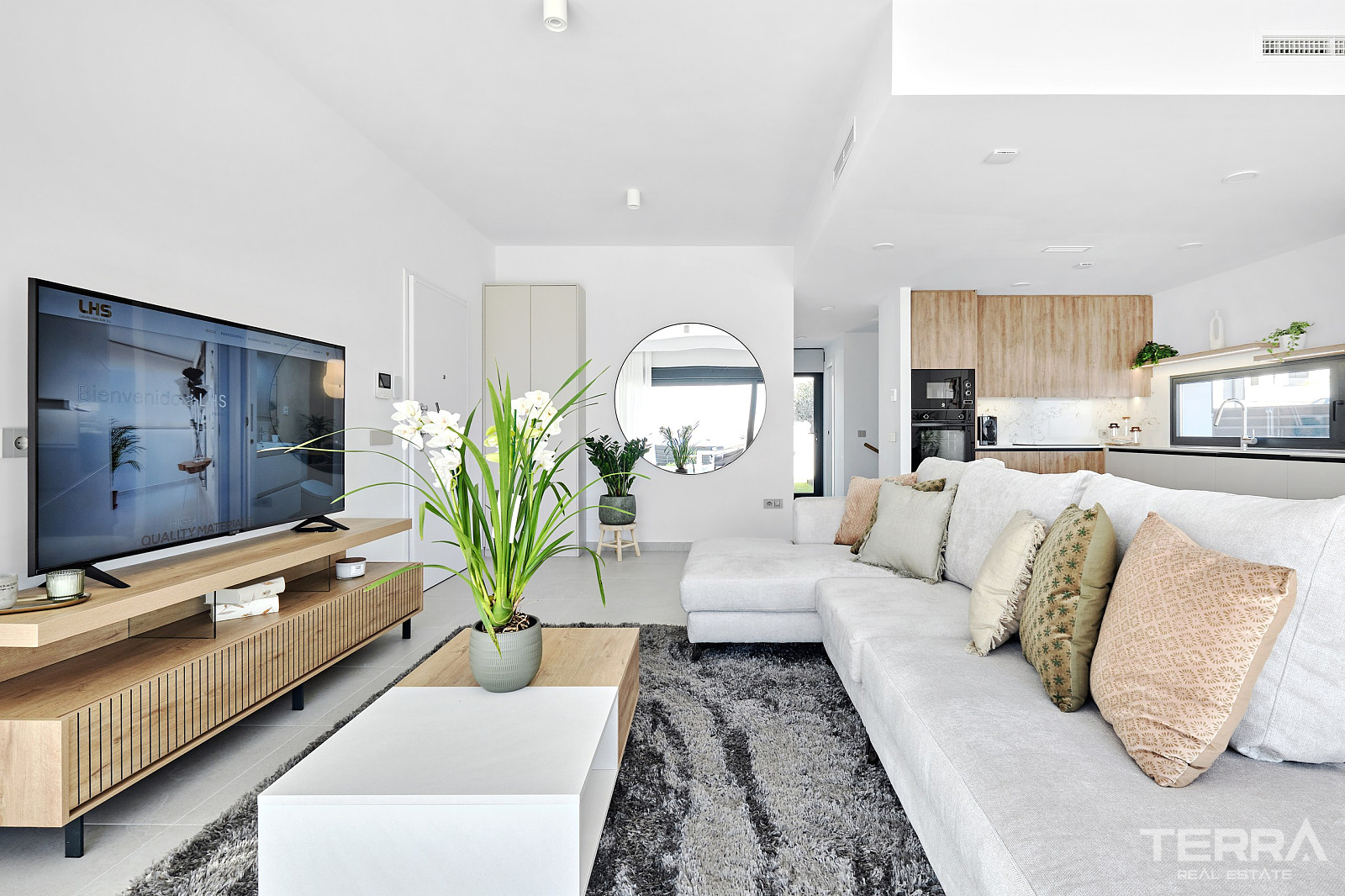 Detached Villas for Sale in San Miguel de Salinas, Costa Blanca, Spain - 123595