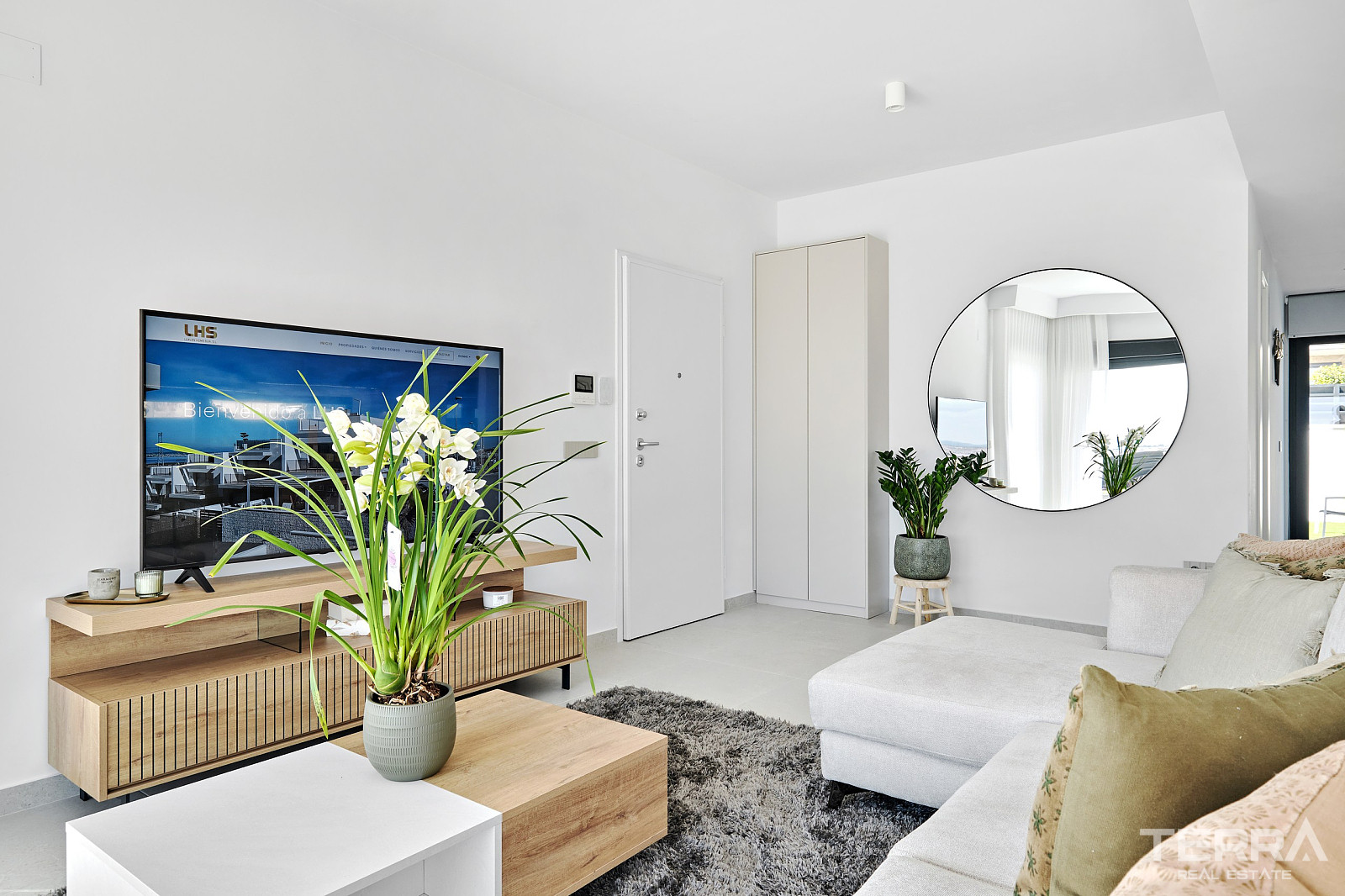 Detached Villas for Sale in San Miguel de Salinas, Costa Blanca, Spain - 123597