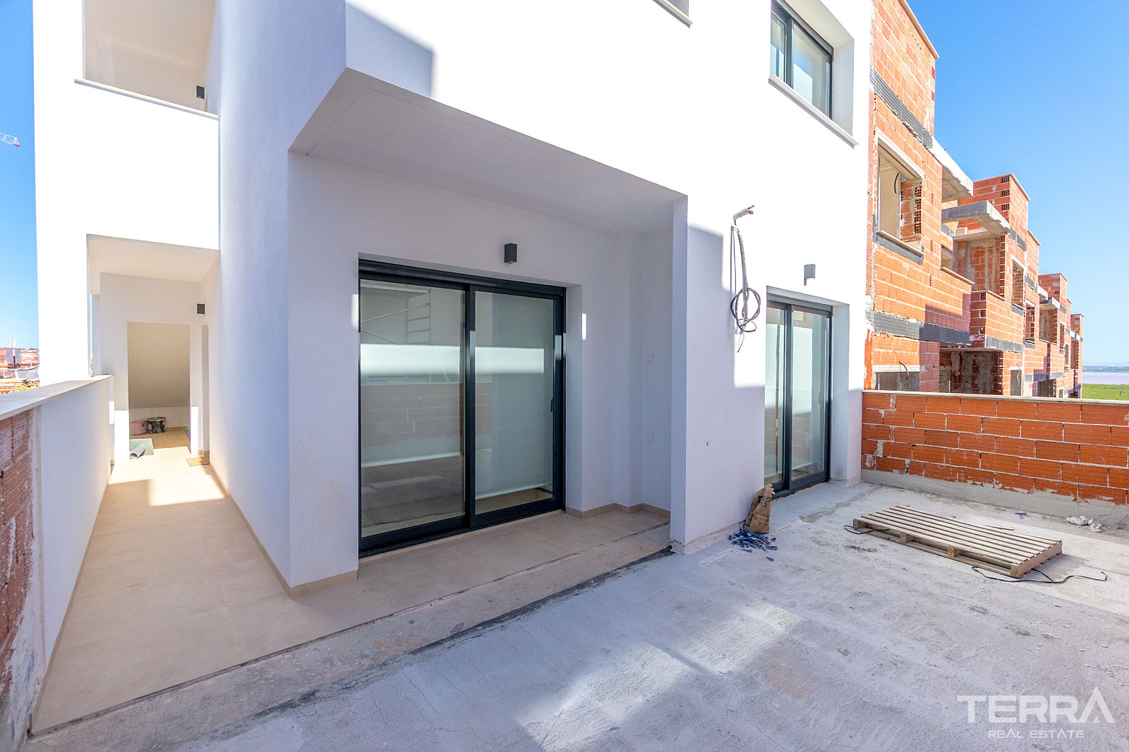 Apartments for Sale in Torrevieja, Costa Blanca, Spain - 123692
