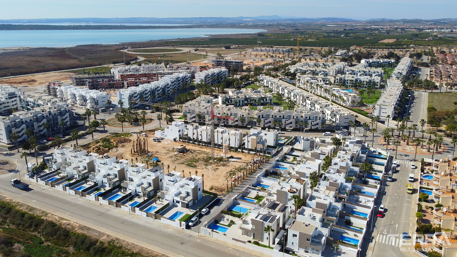 Apartments for Sale in Guardamar del Segura, Costa Blanca, Spain - 124213