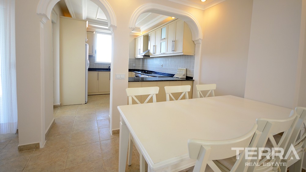 Komplett eingerichtete Villa zu verkaufen mit endlosen Meerblick - 7402