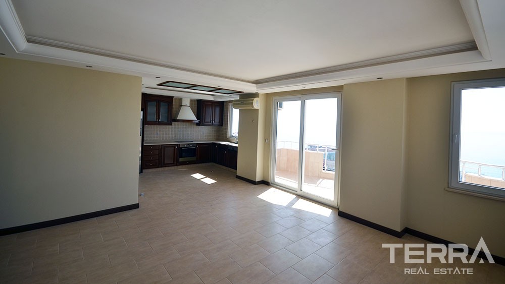 Penthouse direkt am Strand zum Verkauf in Mahmutlar Alanya - 7440