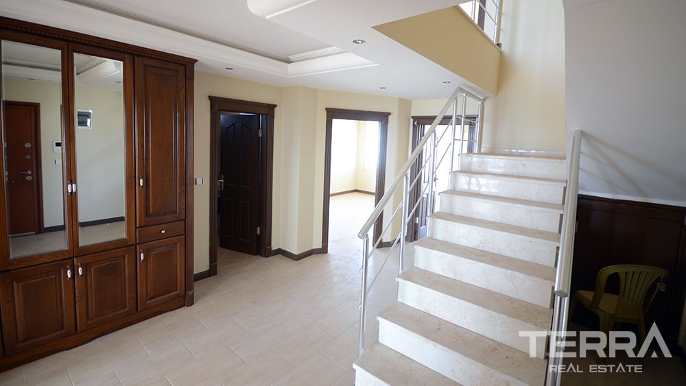 Penthouse direkt am Strand zum Verkauf in Mahmutlar Alanya - 7445