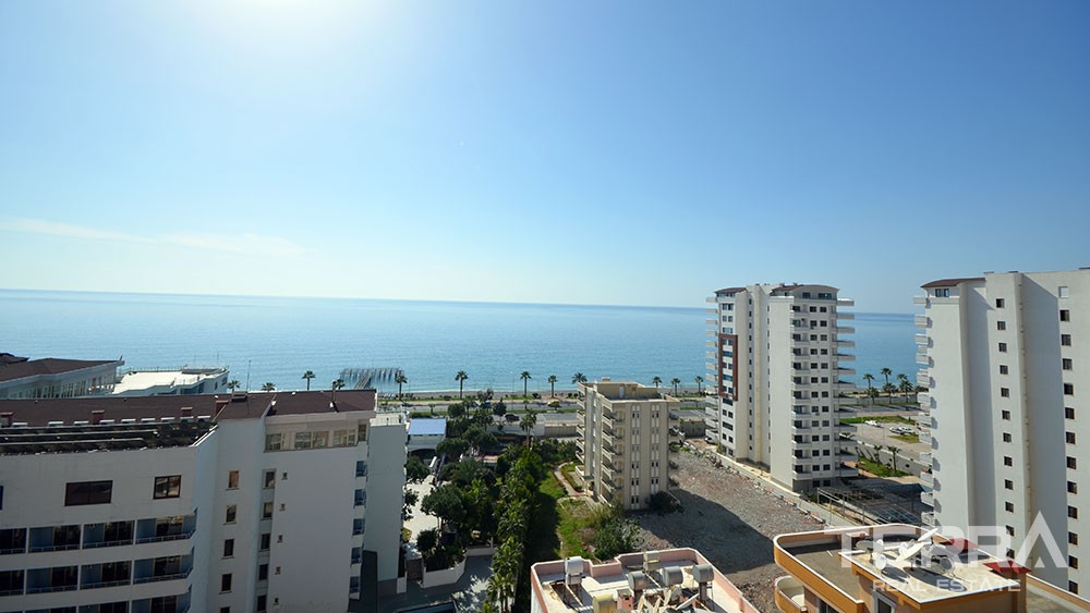 Penthouse direkt am Strand zum Verkauf in Mahmutlar Alanya - 7460