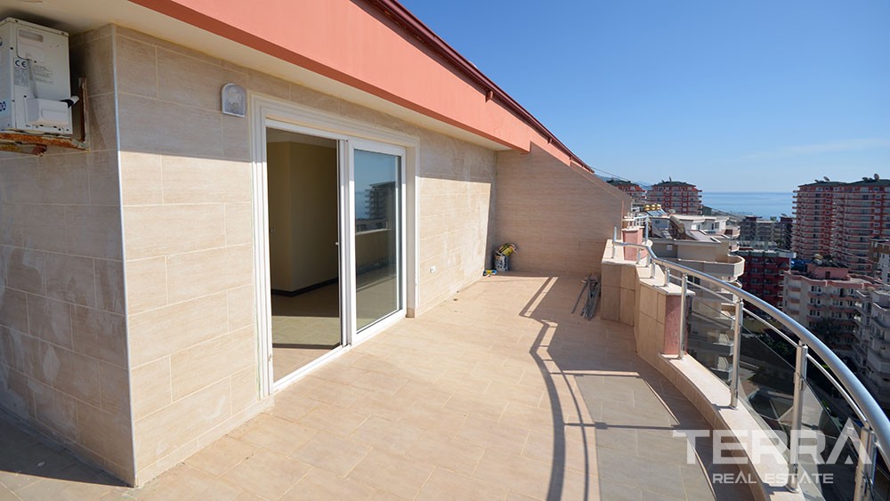 Penthouse direkt am Strand zum Verkauf in Mahmutlar Alanya - 7464