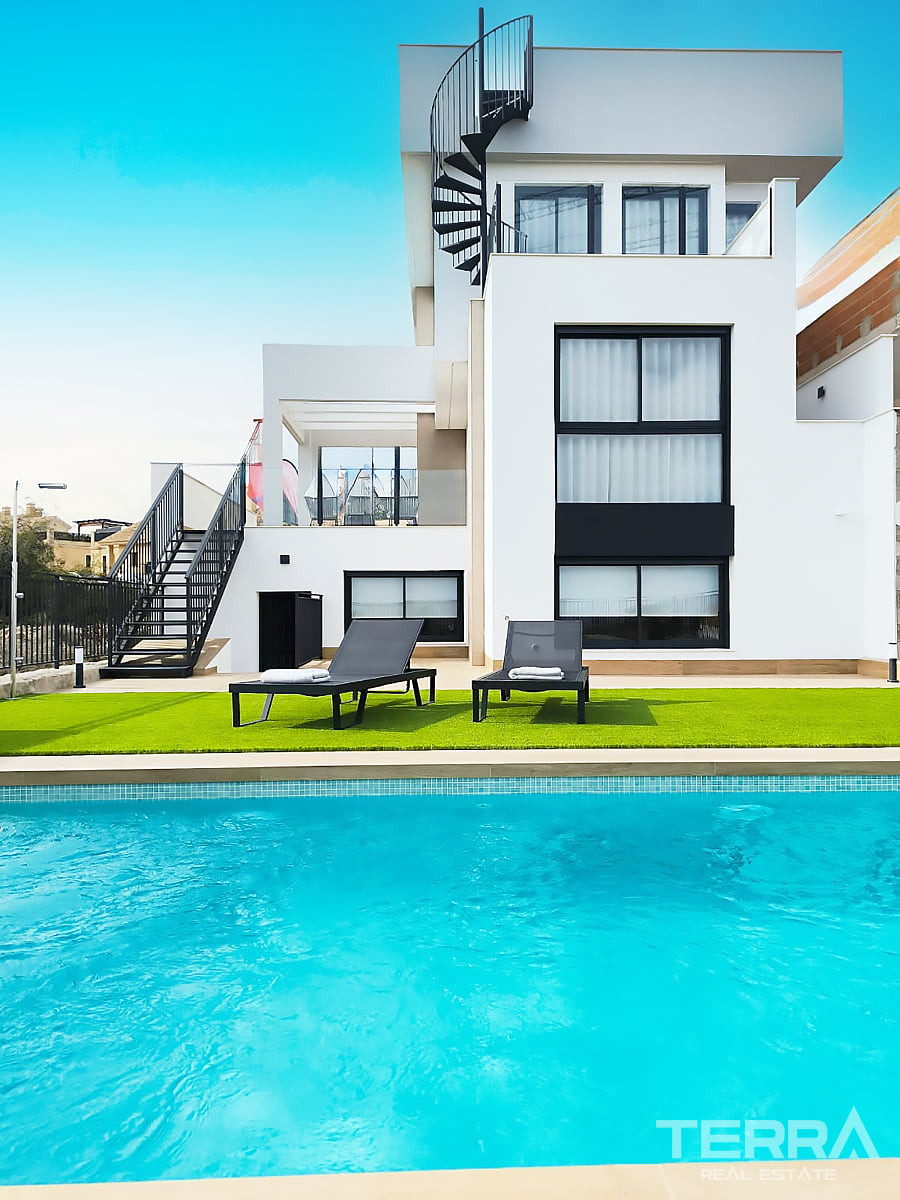 Golf Villas for Sale in Algorfa, Costa Blanca, Spain - 125945