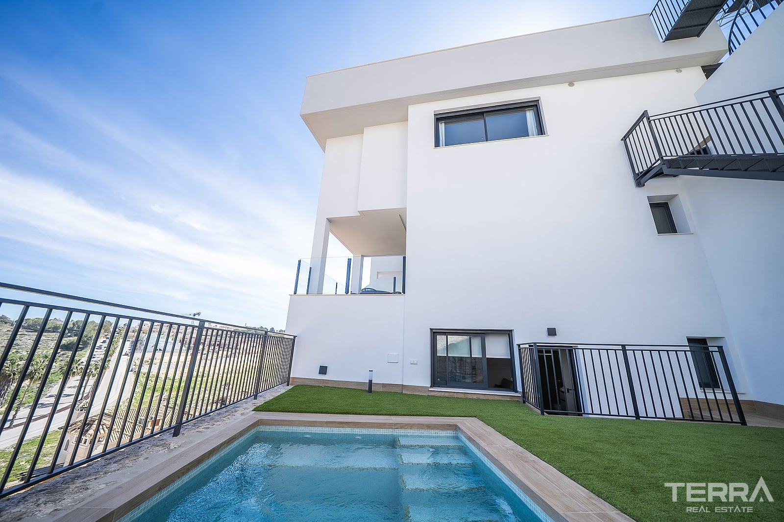 Golf Villas for Sale in Algorfa, Costa Blanca, Spain - 125946