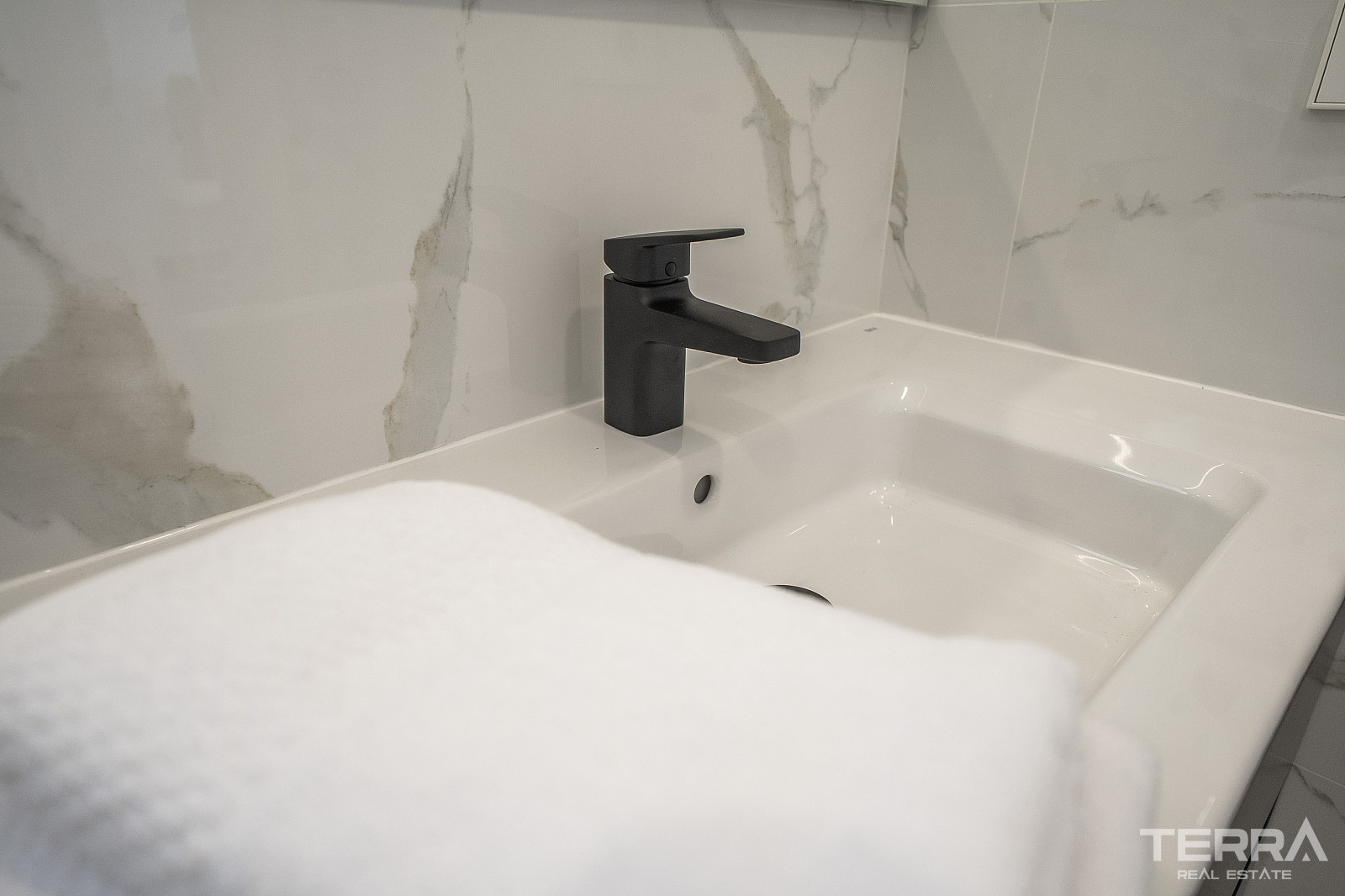 Golf Villas for Sale in Algorfa, Costa Blanca, Spain - 126000
