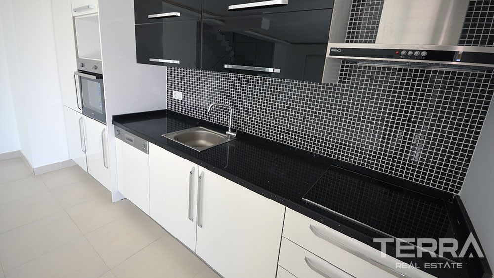 Blick auf den Strand, Garten Duplex in Kestel Alanya zu verkaufen - 7519