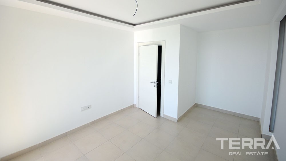 Blick auf den Strand, Garten Duplex in Kestel Alanya zu verkaufen - 7522