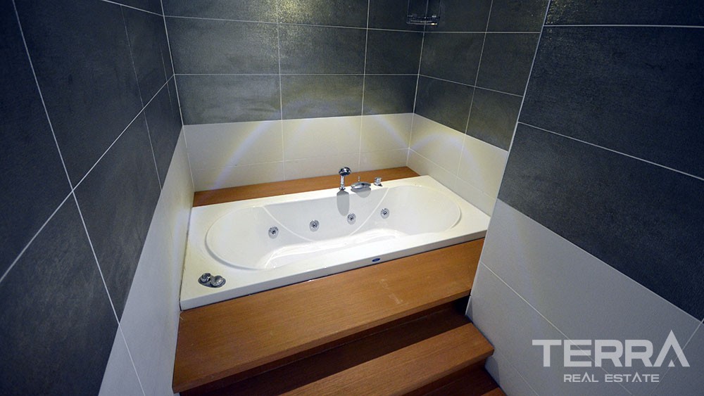 Blick auf den Strand, Garten Duplex in Kestel Alanya zu verkaufen - 7530