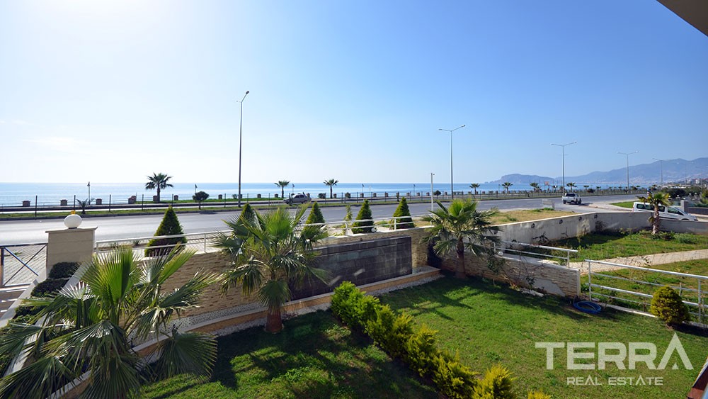 Blick auf den Strand, Garten Duplex in Kestel Alanya zu verkaufen - 7533