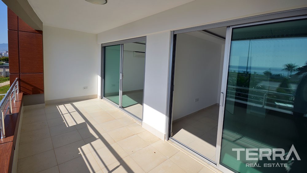 Blick auf den Strand, Garten Duplex in Kestel Alanya zu verkaufen - 7539