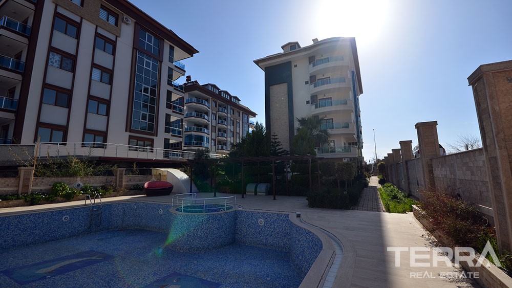 Beachfront apartment for sale in Kestel, Alanya - 7542