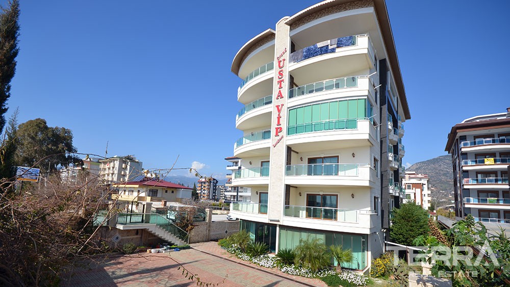 Beachfront apartment for sale in Kestel, Alanya - 7543