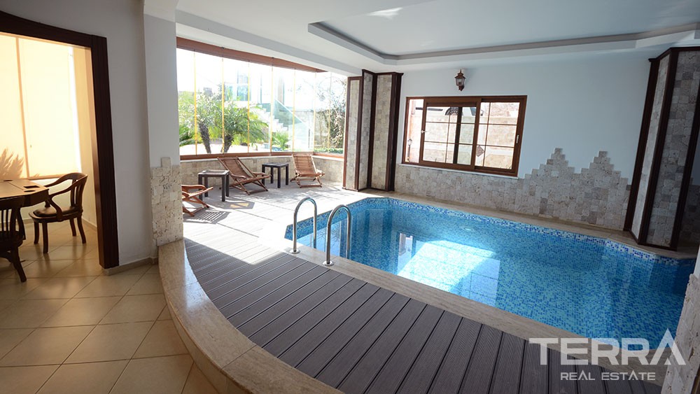 Beachfront apartment for sale in Kestel, Alanya - 7545