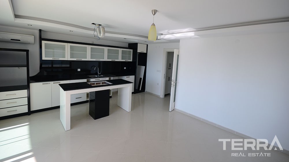 Beachfront apartment for sale in Kestel, Alanya - 7552