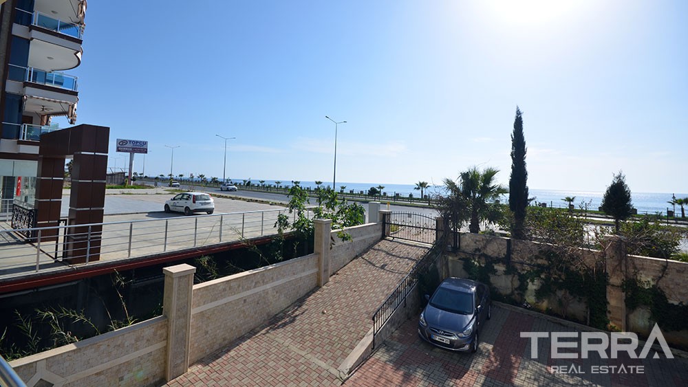 Beachfront apartment for sale in Kestel, Alanya - 7567
