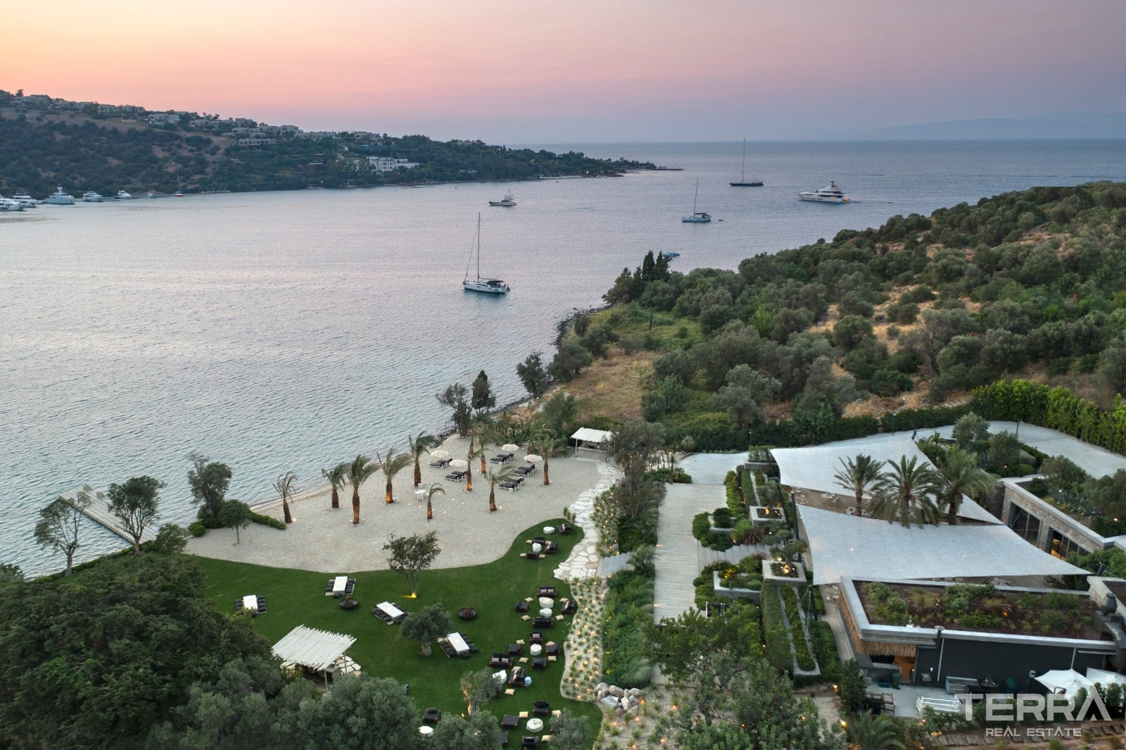 Seafront Villas for Sale in Bodrum, Muğla, Turkey - 126962