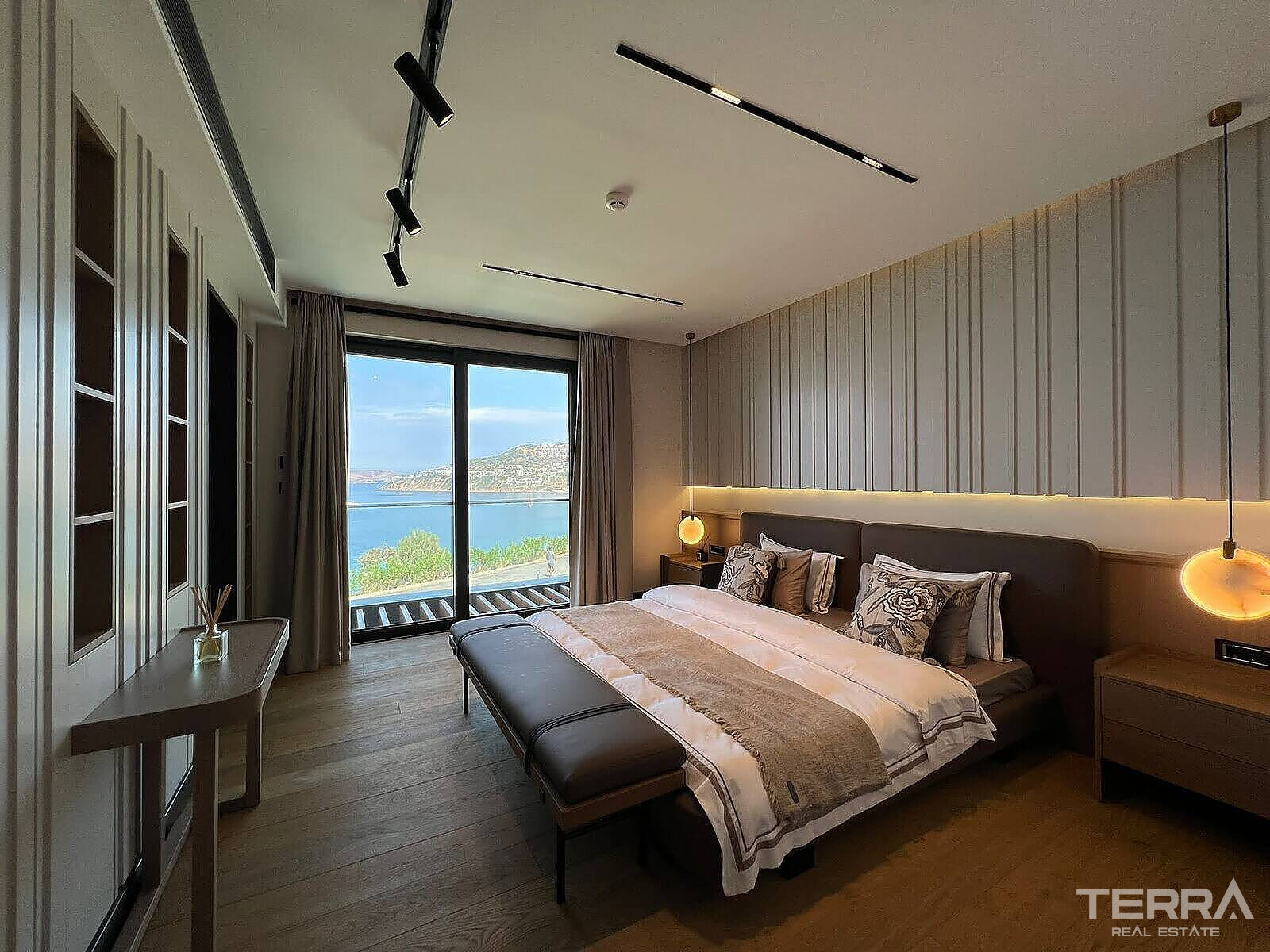Seafront Villas for Sale in Bodrum, Muğla, Turkey - 127067