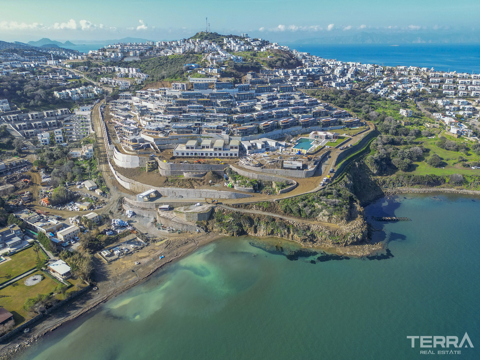 Seafront Apartments for Sale in Bodrum, Muğla, Turkey - 127131