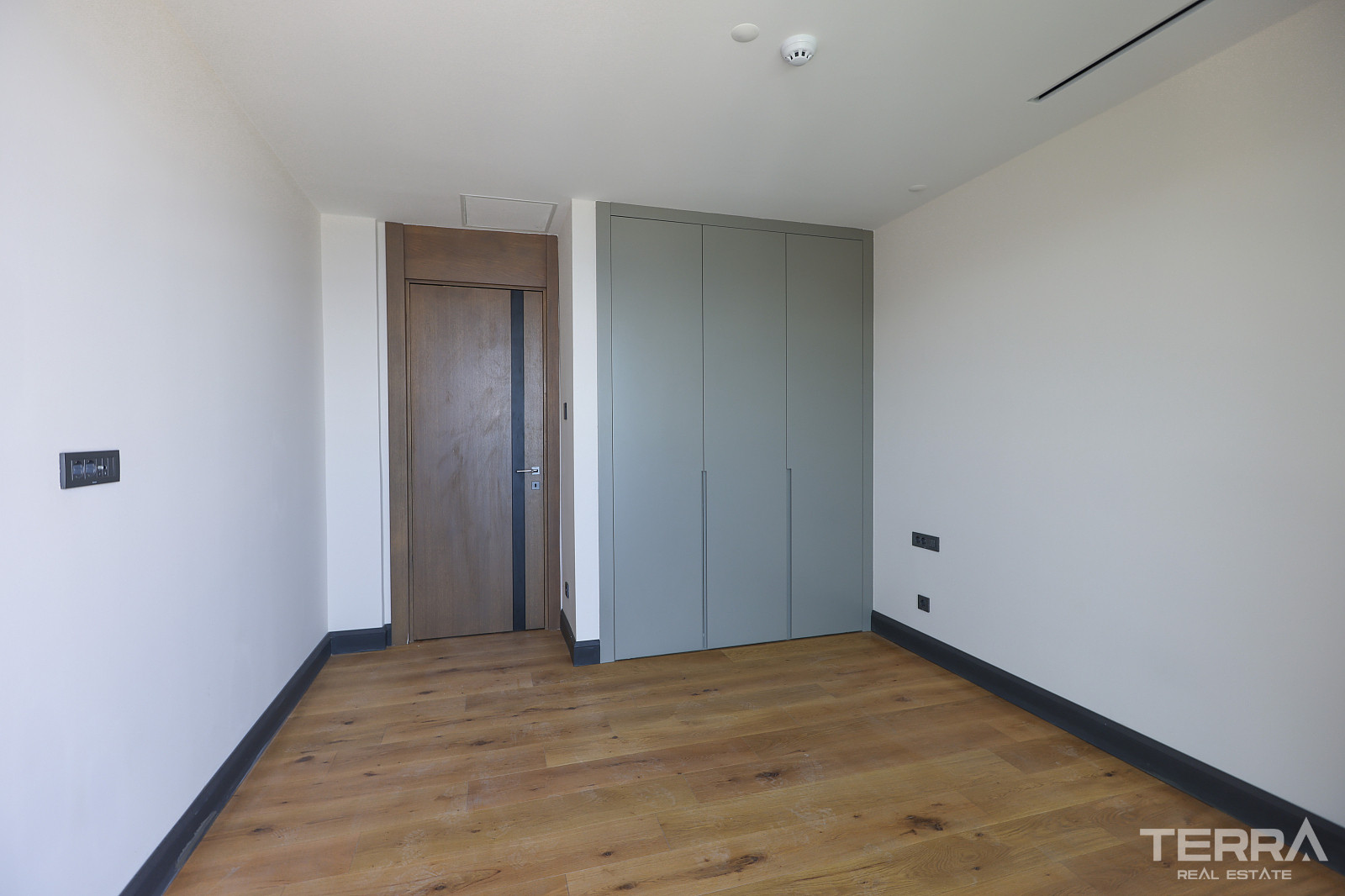 Seafront Apartments for Sale in Bodrum, Muğla, Turkey - 127148