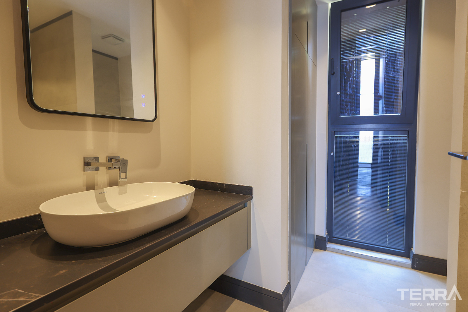 Seafront Apartments for Sale in Bodrum, Muğla, Turkey - 127149