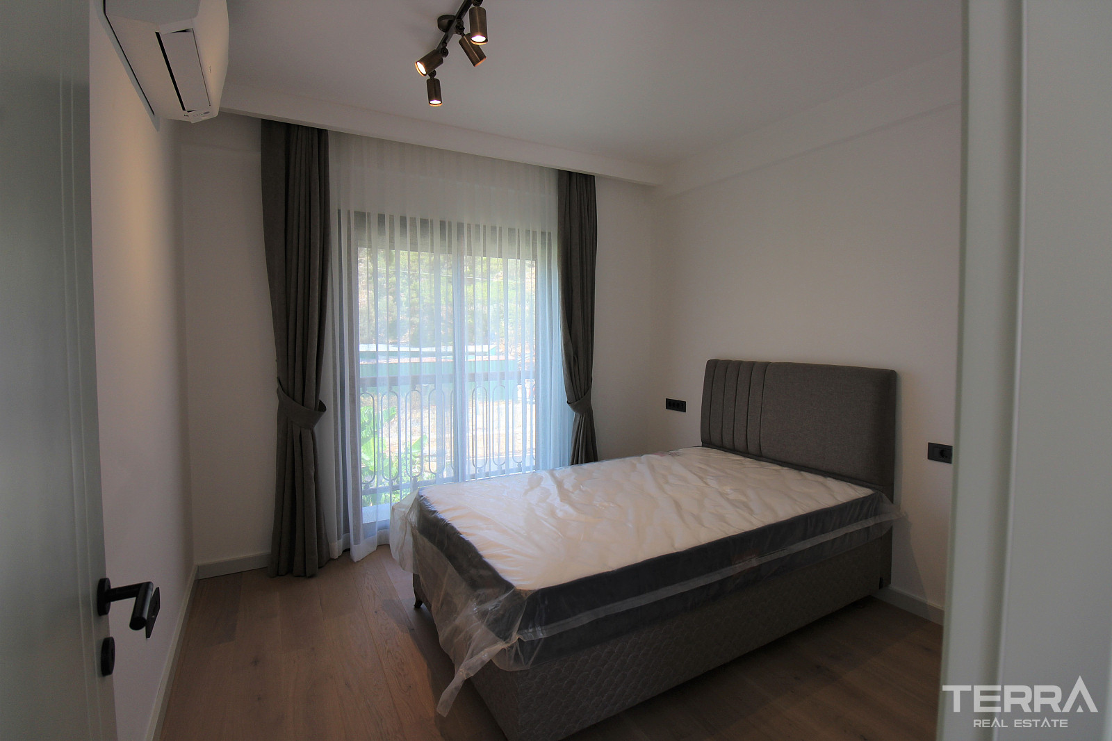 Detached Villas fro Sale in Bodrum, Muğla, Turkey - 128142