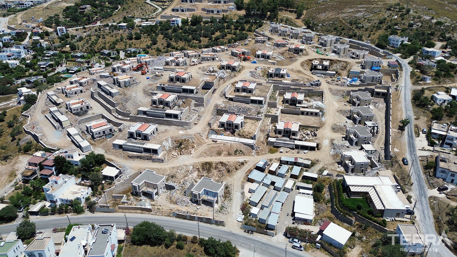 Muğla, Bodrum'da Deniz ve Doğa Manzaralı Satılık Müstakil Villalar - 128199