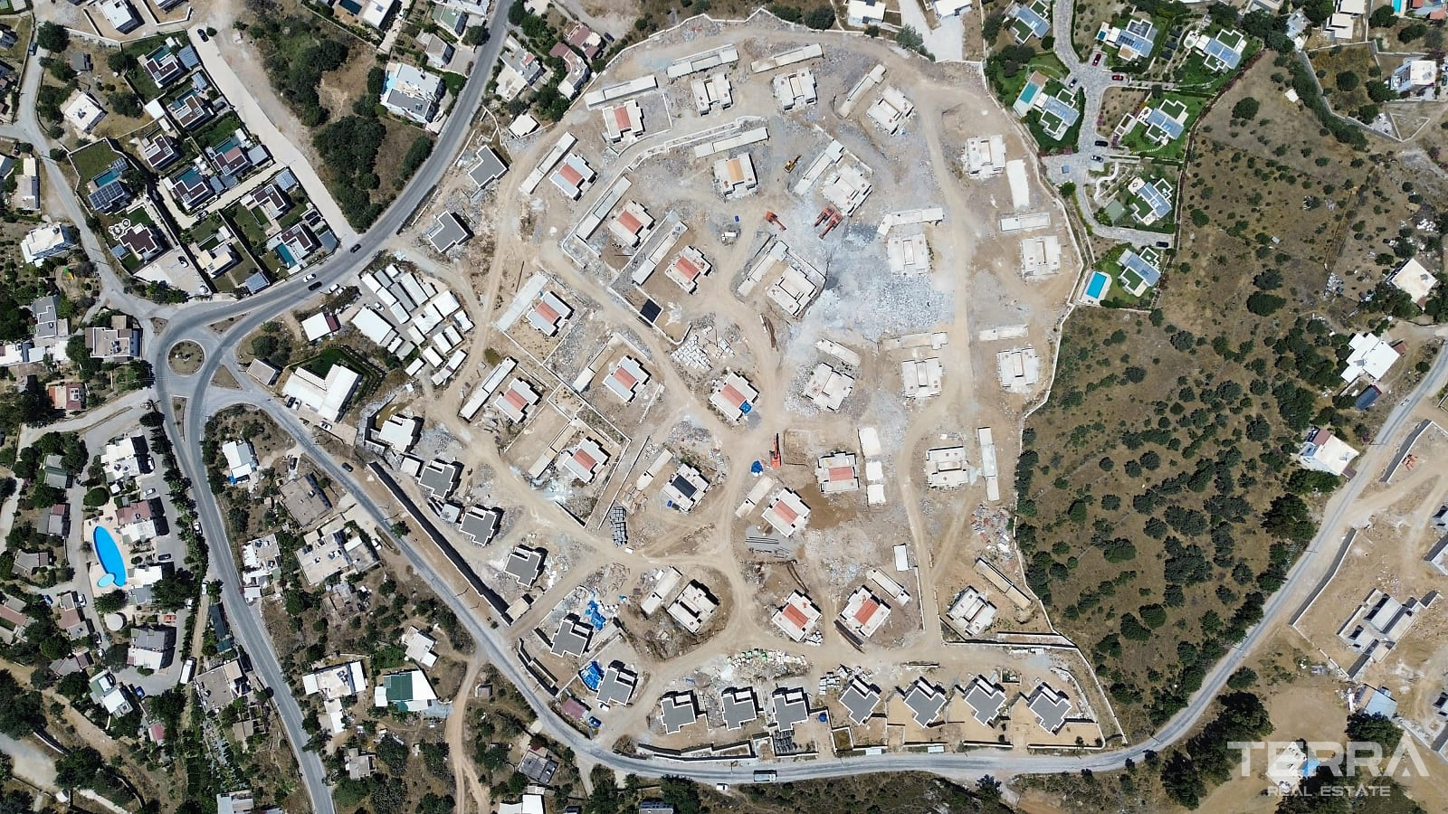 Muğla, Bodrum'da Deniz ve Doğa Manzaralı Satılık Müstakil Villalar - 128200