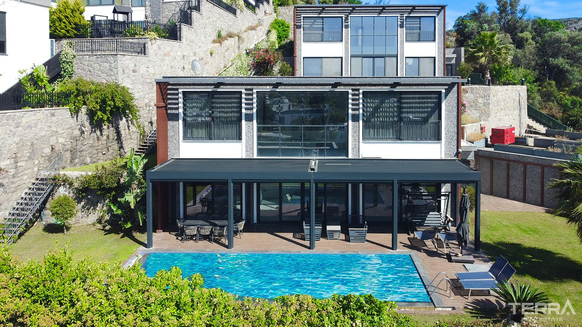 Sea View Villa for Sale in Bodrum, Muğla, Turkey - 128262