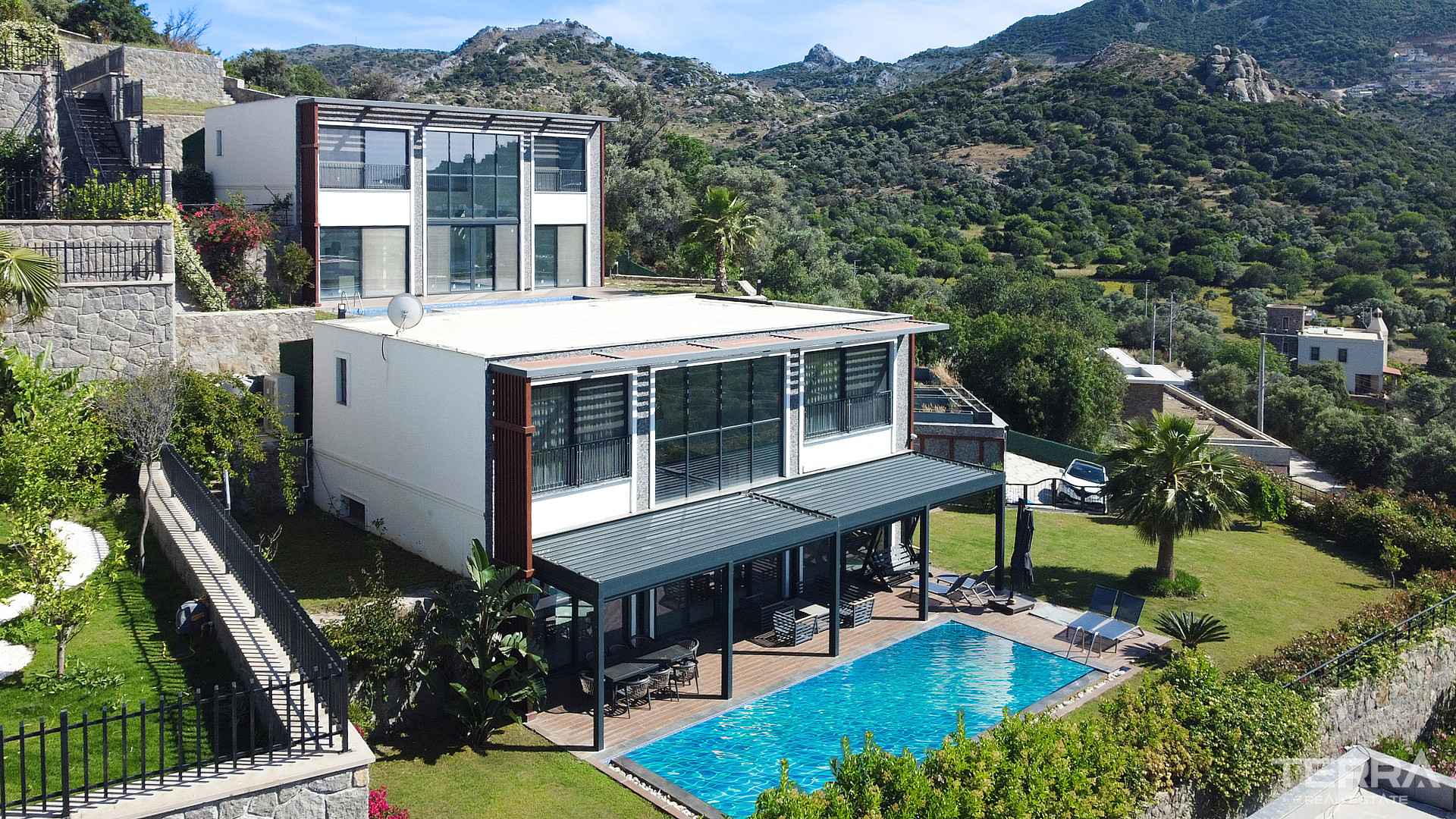 Sea View Villa for Sale in Bodrum, Muğla, Turkey - 128268